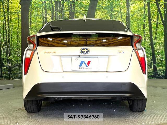 Toyota PRIUS 2016-12 8362989-13