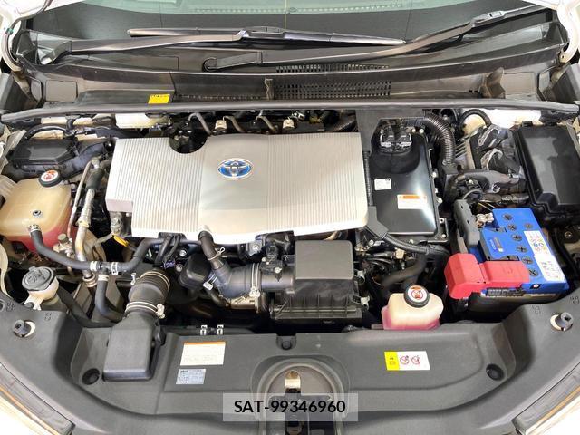 Toyota PRIUS 2016-12 8362989-16