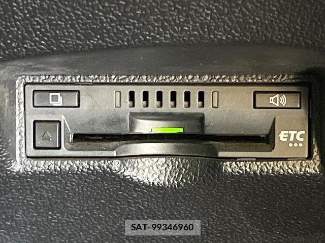 Toyota PRIUS 2016-12 8362989-5
