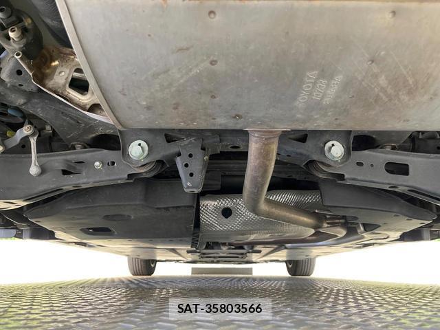 Toyota PRIUS 2018-03 8363214-18