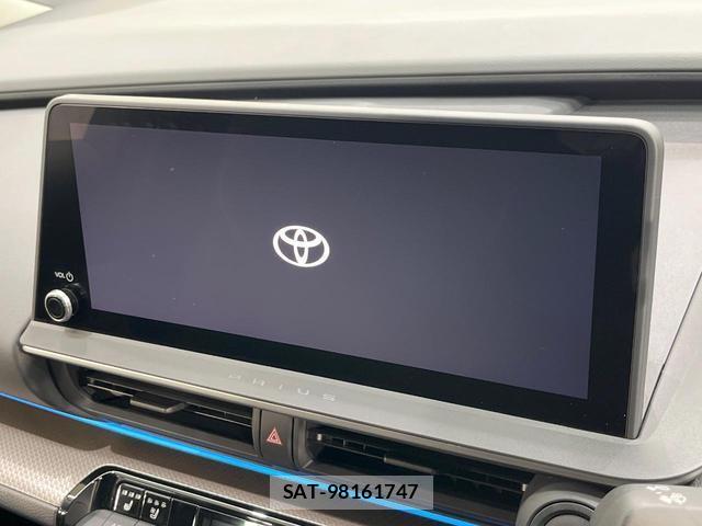 Toyota PRIUS 2023-07 8363221-2