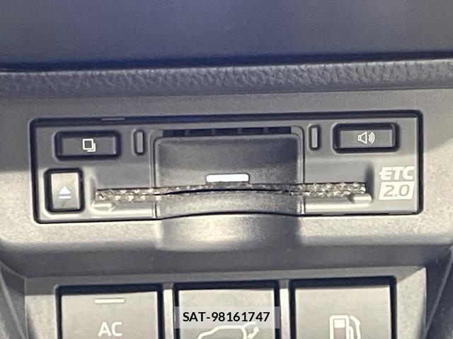Toyota PRIUS 2023-07 8363221-7
