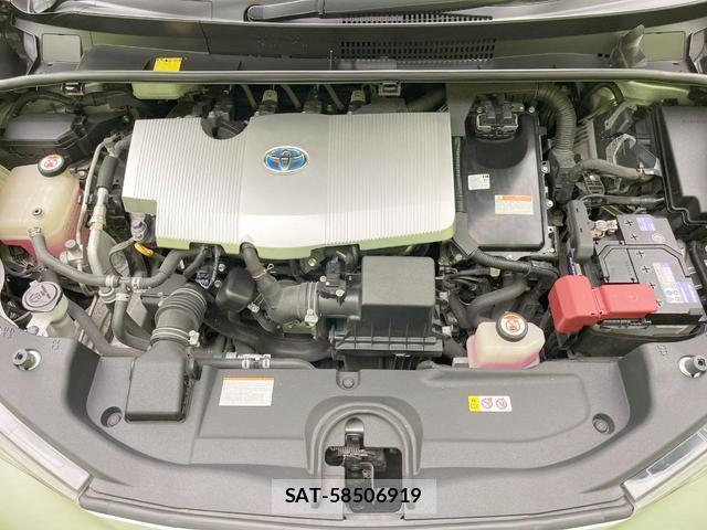 Toyota PRIUS 2018-01 8363312-17