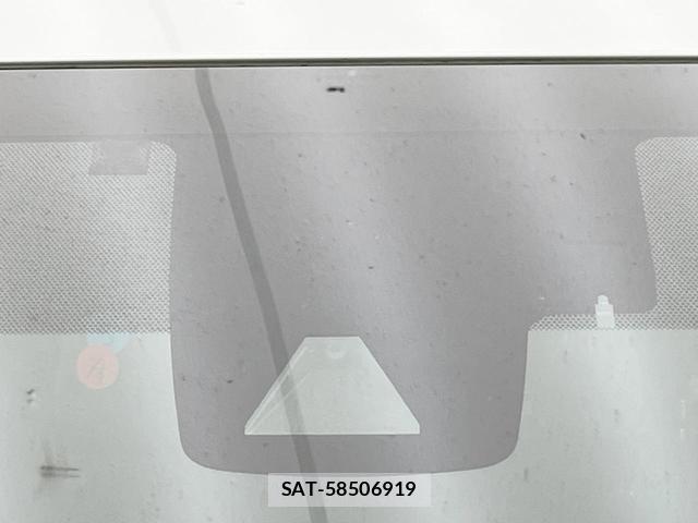 Toyota PRIUS 2018-01 8363312-2