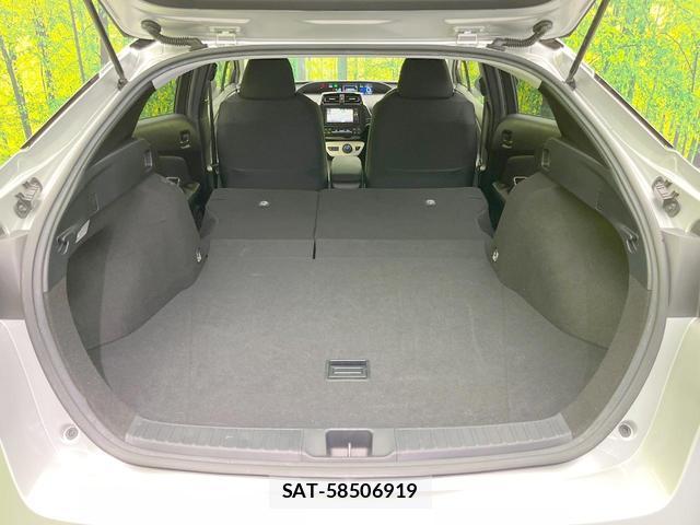 Toyota PRIUS 2018-01 8363312-9