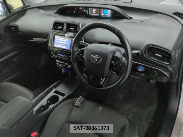 Toyota PRIUS 2019-07 8363420-2
