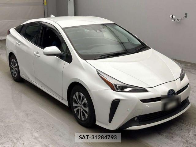 Toyota PRIUS 2021-06 8363444-0