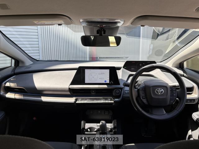 Toyota PRIUS 2024 8363469-2