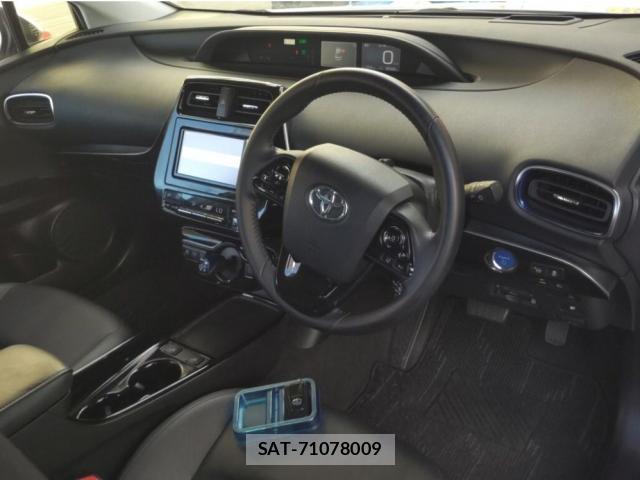 Toyota PRIUS 2020-01 8363500-2