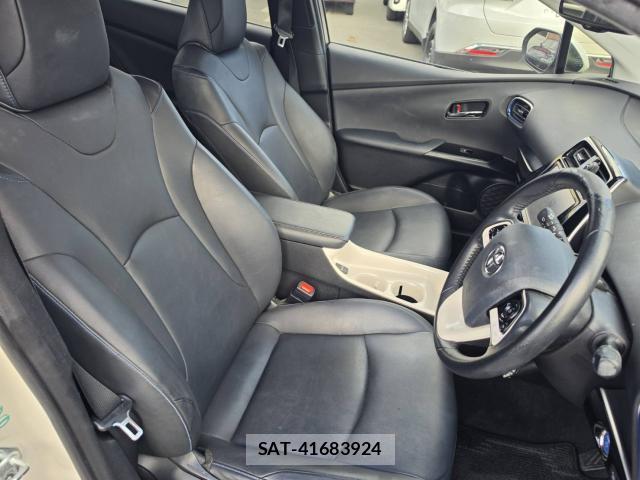 Toyota PRIUS 2016-03 8363519-15