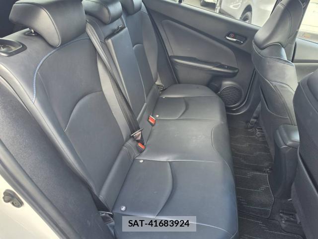 Toyota PRIUS 2016-03 8363519-16