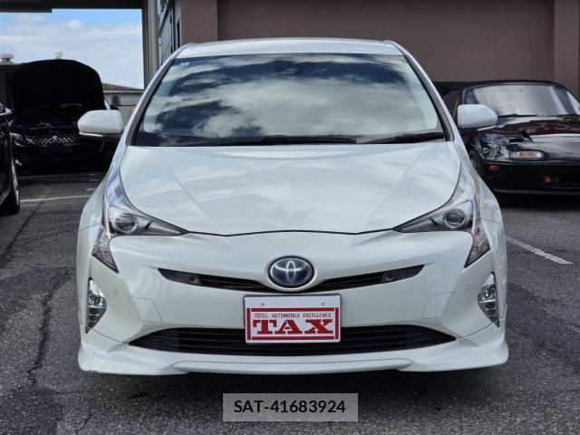 Toyota PRIUS 2016-03 8363519-4