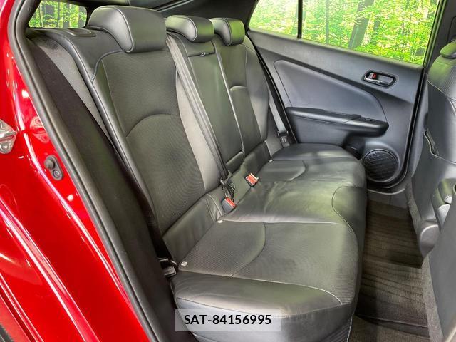 Toyota PRIUS 2019-01 8363709-8