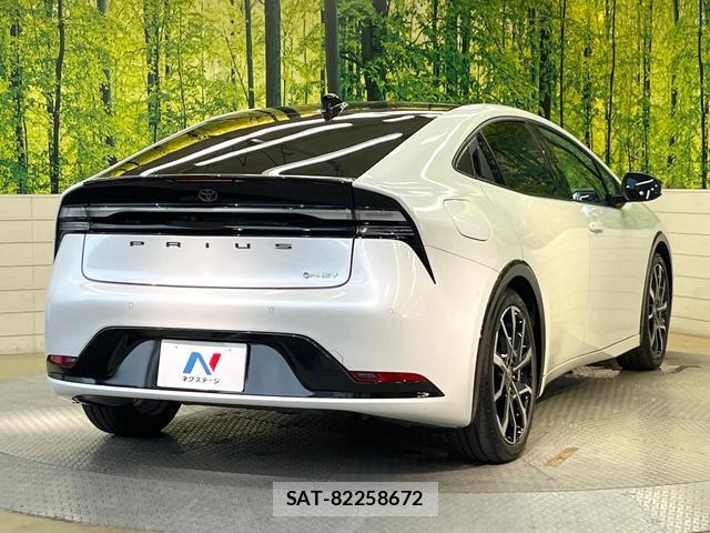 Toyota PRIUS 2024-02 8363781-19