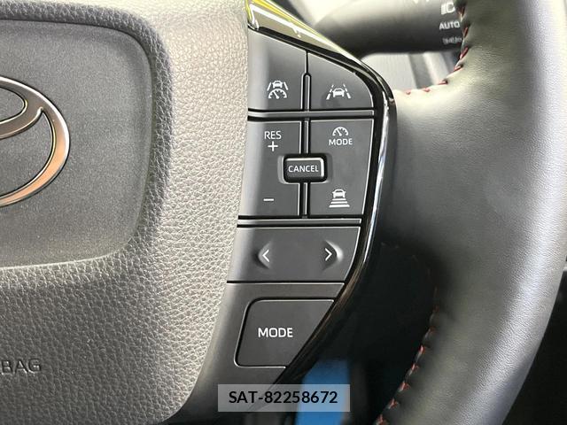 Toyota PRIUS 2024-02 8363781-7