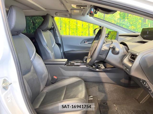 Toyota PRIUS 2024-10 8363810-7