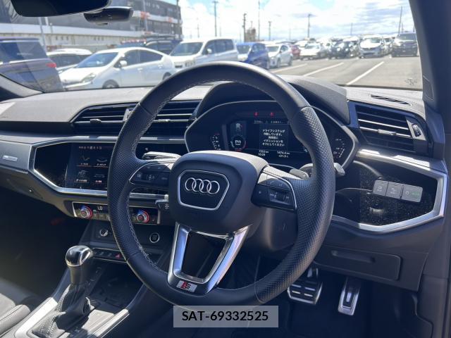 Audi Q3 2024-12 8363492-12