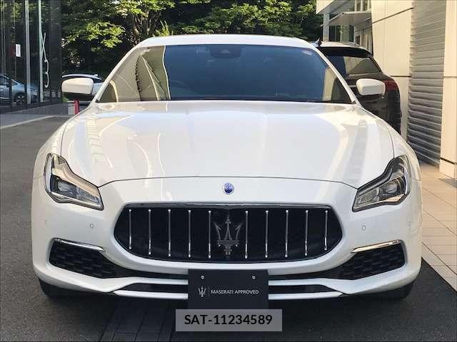 Maserati QUATTROPORTE 2019-04 8363194-1