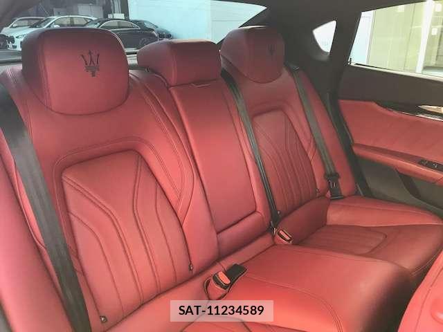 Maserati QUATTROPORTE 2019-04 8363194-13