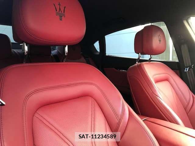 Maserati QUATTROPORTE 2019-04 8363194-17