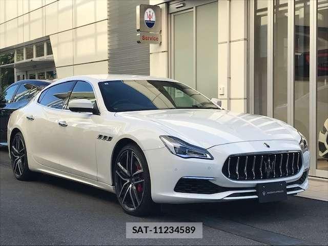 Maserati QUATTROPORTE 2019-04 8363194-2
