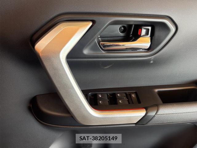 Toyota RAIZE 2025-06 8363741-12