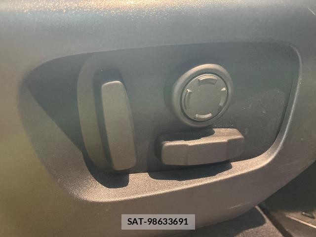 Land Rover RANGE ROVER EVOQUE 2019-06 8363204-13