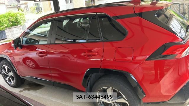 Toyota RAV4 PHV 2022-03 8362244-10