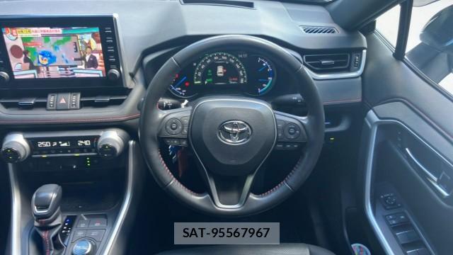 Toyota RAV4 PHV 2021-08 8362291-16