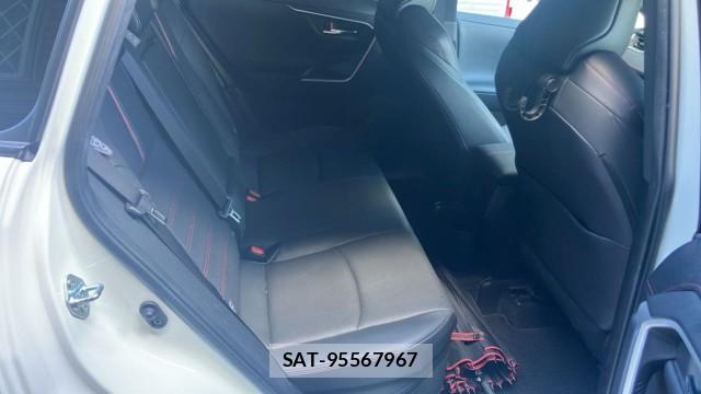Toyota RAV4 PHV 2021-08 8362291-6