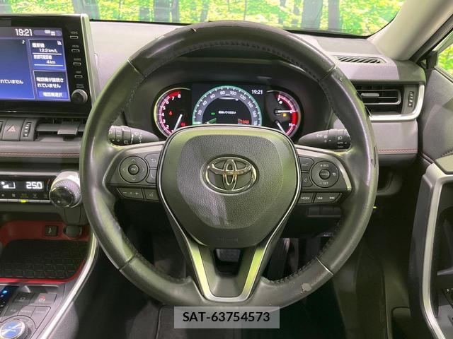 Toyota RAV4 2021-09 8360509-10