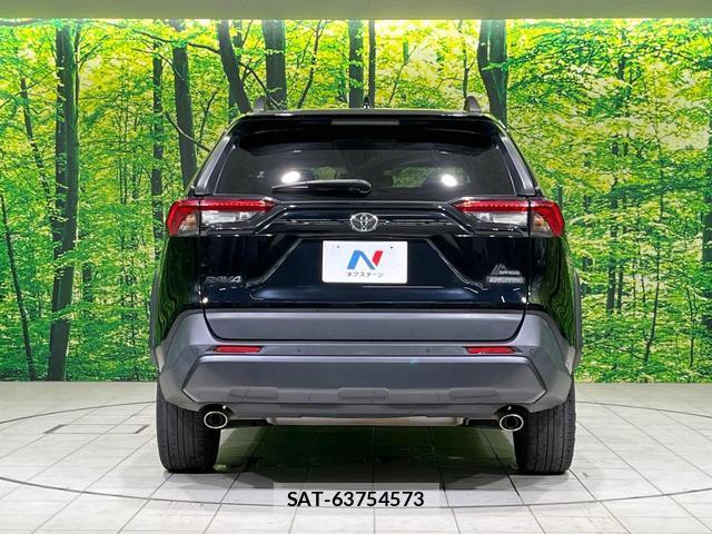 Toyota RAV4 2021-09 8360509-14