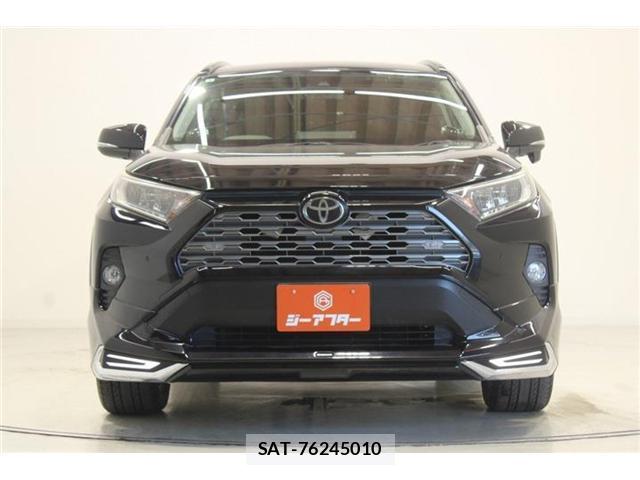 Toyota RAV4 2019-08 8360685-11