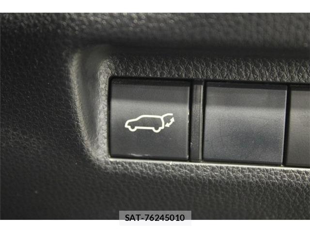 Toyota RAV4 2019-08 8360685-3