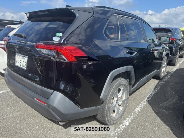 Toyota RAV4 2019-11 8360839-10