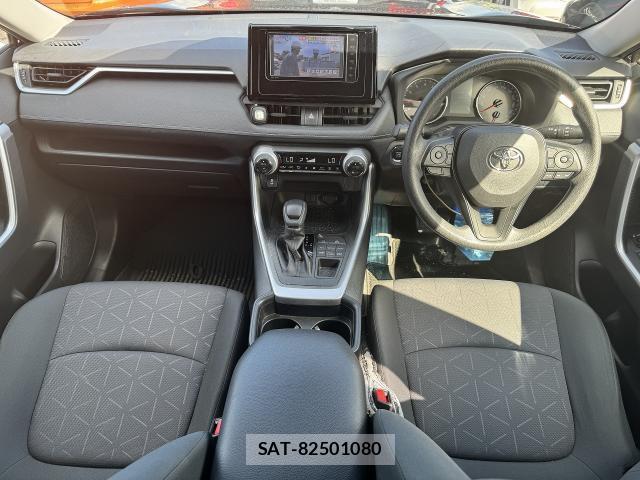 Toyota RAV4 2019-11 8360839-3