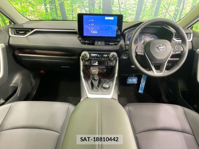 Toyota RAV4 2025-05 8360882-1