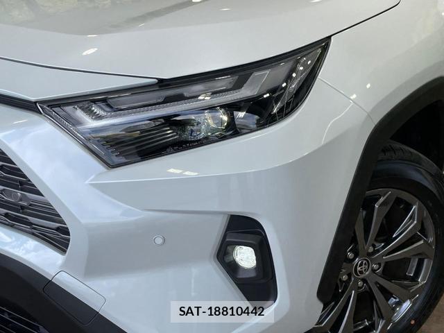 Toyota RAV4 2025-05 8360882-11