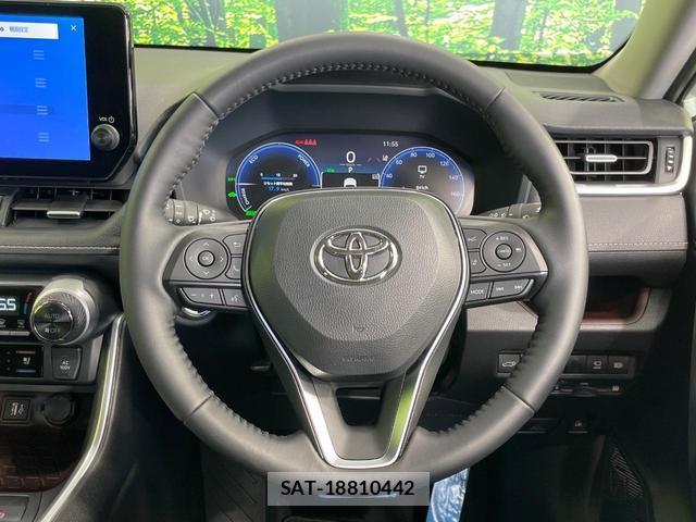 Toyota RAV4 2025-05 8360882-7