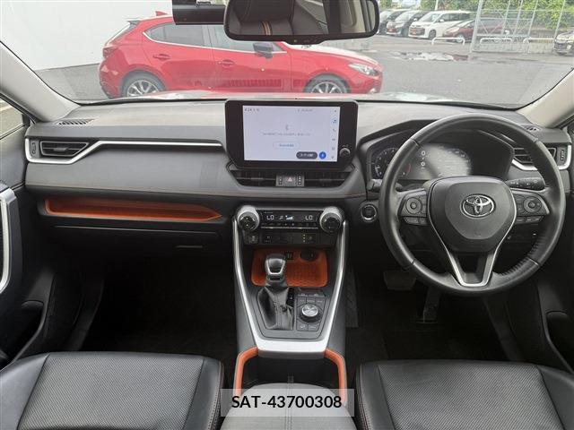 Toyota RAV4 2023-07 8360977-17