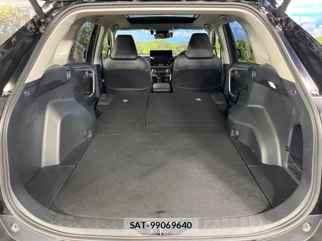 Toyota RAV4 2024-01 8361028-10