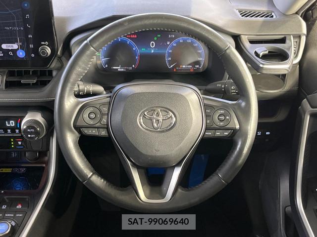 Toyota RAV4 2024-01 8361028-11