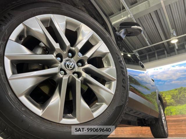 Toyota RAV4 2024-01 8361028-13