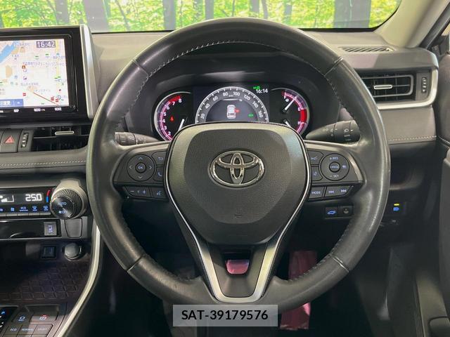 Toyota RAV4 2020-10 8361064-12