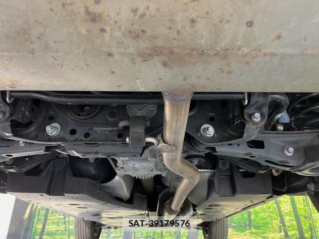 Toyota RAV4 2020-10 8361064-17