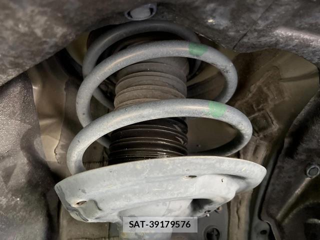 Toyota RAV4 2020-10 8361064-19