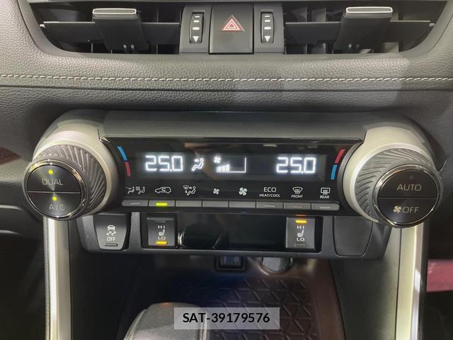 Toyota RAV4 2020-10 8361064-8