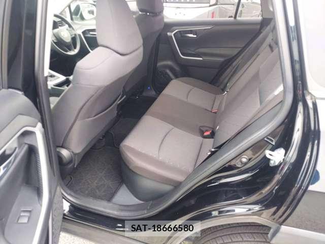 Toyota RAV4 2020-04 8361440-13