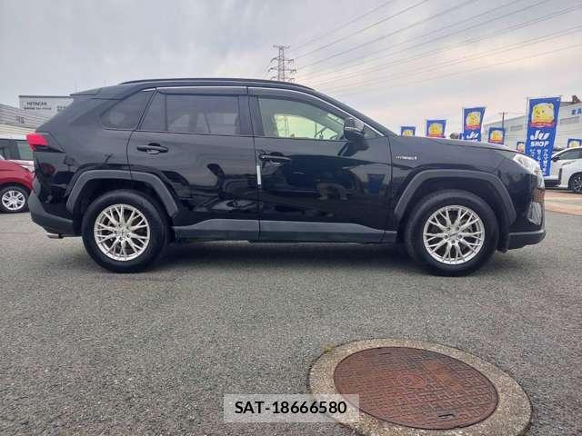 Toyota RAV4 2020-04 8361440-16