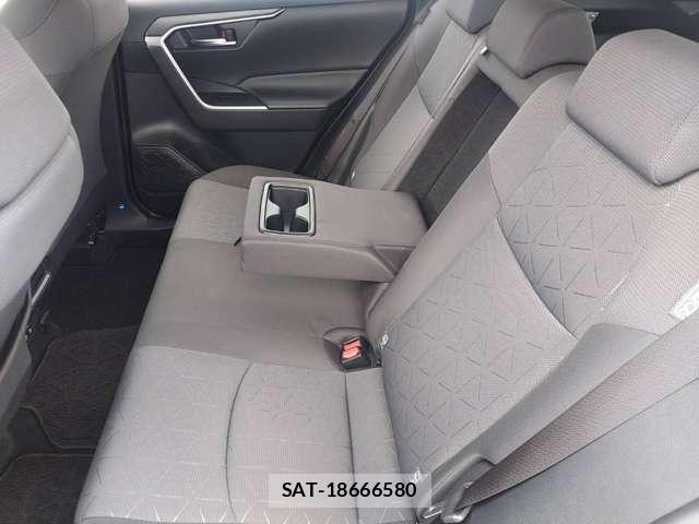 Toyota RAV4 2020-04 8361440-6